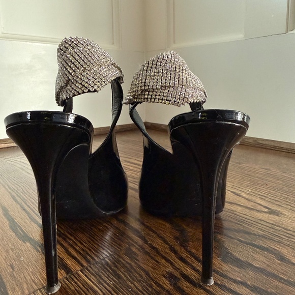 Giuseppe Zanotti Swarovski Crystal Patent Slingback Pumps — Worn Once - Picture 4 of 5